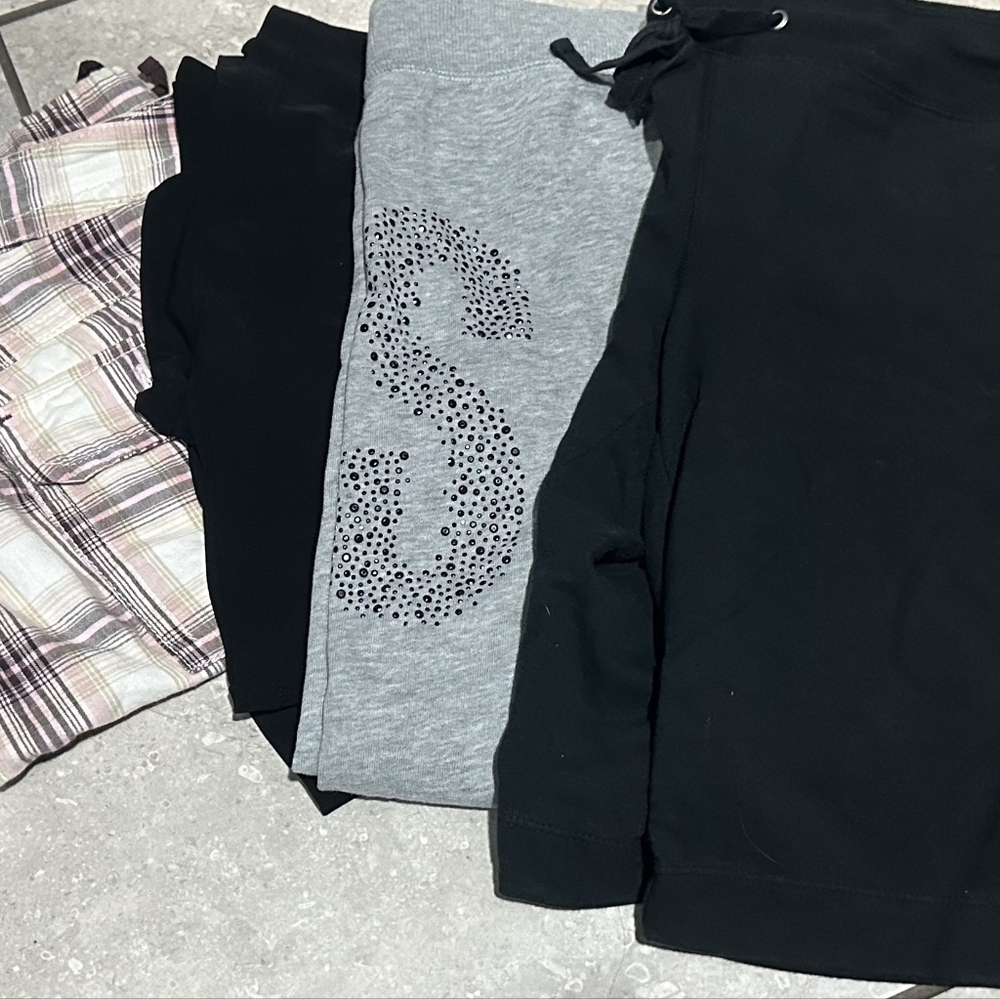 4 Y2K Pants